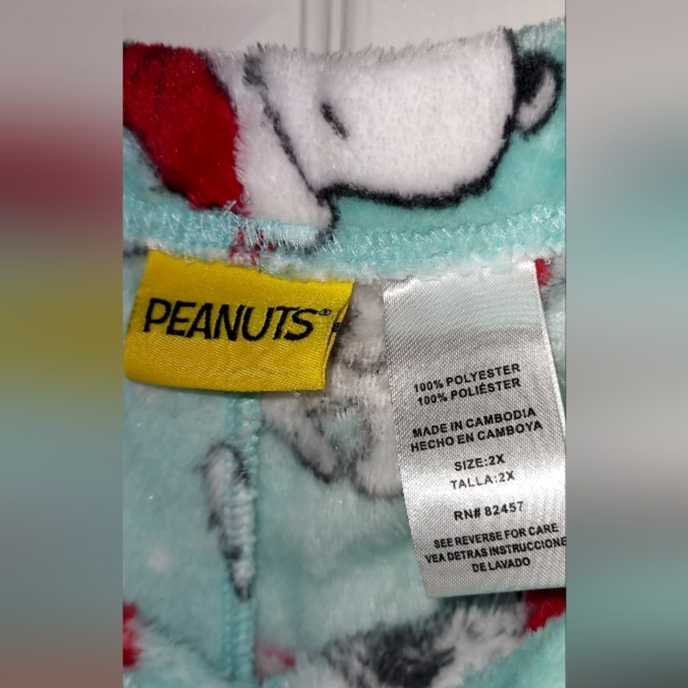 Peanuts Snoopy Christmas Pajama Pants - Picture 2 of 3